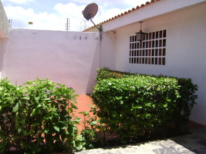 DORIS ACOSTA Casa En Venta En Maracaibo - Zona Norte C&oacute;digo FLEX: 10-5949 No.1