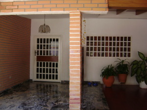DORIS ACOSTA Casa En Venta En Maracaibo - Zona Norte C&oacute;digo FLEX: 10-5949 No.3