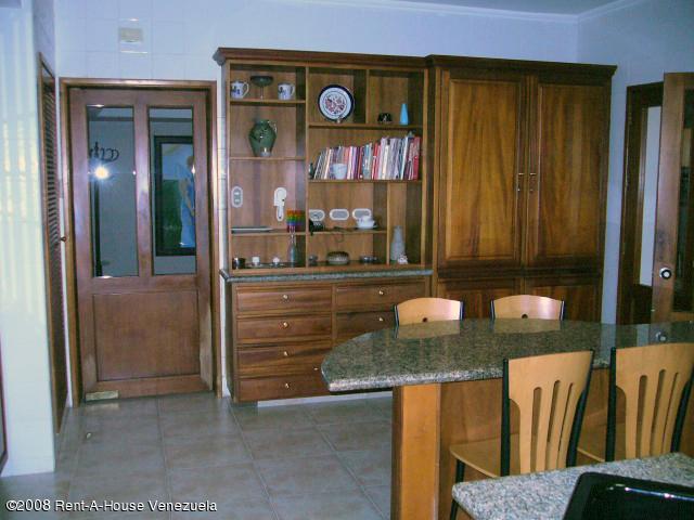         ANGEL PINTON Apartamento en Venta en La Estrella en Maracaibo C&oacute;digo: 10-6135 No.2