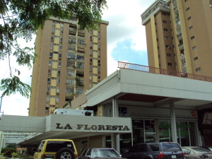 EILEEN CASTILLO Apartamento Venta Maracay La Floresta FLEXMLS-10-6196