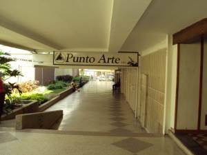EILEEN CASTILLO Apartamento En Venta En Maracay - La Floresta Código FLEX: 10-6196 No.3
