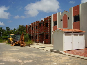 SHEILA TORO Townhouse En Venta En Ciudad Ojeda - La L C&oacute;digo FLEX: 10-6325 No.1