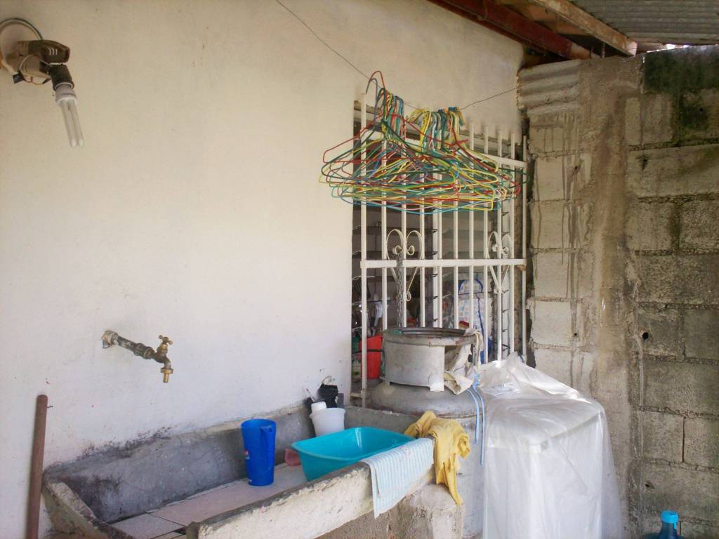 ANGEL PINTON Casa en Venta en Guigue en Municipio Carlos Arvelo Código: 10-6334 No.9