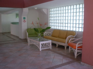 INMUEBLES KSAMAR C.A. Apartamento en Venta en Cimarron en Municipio Antolin del Campo Paraguachi Código: 10-6355 No.3