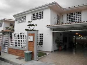 EILEEN CASTILLO Casa En Venta En Maracay - Villas Del Sol I C&oacute;digo FLEX: 10-6542 No.6