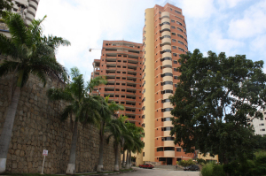 THAYDA MONTERO V-04521574-8 Apartamento En Venta En Valencia - El Bosque C&oacute;digo FLEX: 10-6543