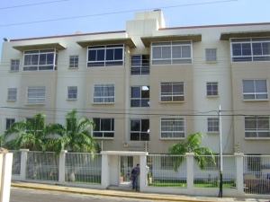 CARMIÑA & ASOCIADOS Apartamento Venta Maracaibo Avenida Bella Vista FLEXMLS-10-6982