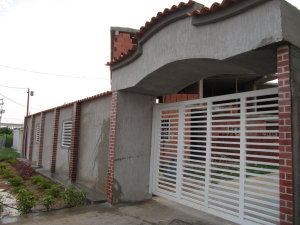 SHEILA TORO Apartamento En Venta En Ciudad Ojeda - La L C&oacute;digo FLEX: 10-7041 No.5