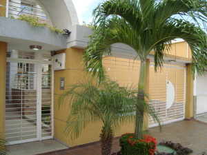 EILEEN CASTILLO Casa En Venta En Maracay - Andres Bello C&oacute;digo FLEX: 10-7112