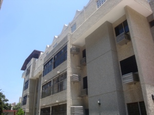 ORLANDO GIRALDO Apartamento En Venta En Maracaibo - El Milagro C&oacute;digo FLEX: 10-7504
