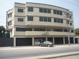 EILEEN CASTILLO Terreno Residencial En Venta En Maracay - Santa Rita C&oacute;digo FLEX: 10-7721 No.7