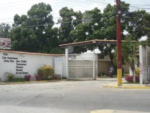 EILEEN CASTILLO Terreno Residencial En Venta En Maracay - Santa Rita C&oacute;digo FLEX: 10-7721 No.1