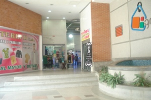 MASTER INTERNATIONAL Local Comercial en Venta en La Candelaria en Valencia C&oacute;digo: 10-7797 No.2