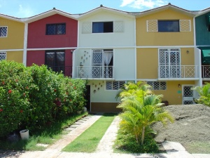 MASTER INTERNATIONAL Townhouse En Venta En Charallave - Valles de Chara C&oacute;digo FLEX: 10-8010