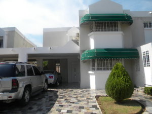 JUSMERI ESPINA Casa Venta Maracaibo Monte Claro FLEXMLS-10-8023