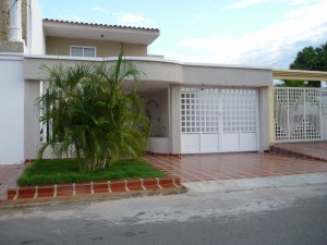 Casa / Venta / Maracaibo / La Coromoto / FLEXMLS-10-8107