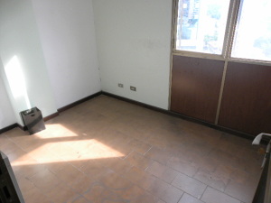 ARIADNA BOUQUETT MORENO Oficina Alquiler Caracas Los Dos Caminos FLEXMLS-10-8351