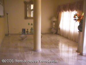 URDANETAYRODRIGUEZ Casa En Venta En Maracaibo - Cumbres de Maracaibo C&oacute;digo FLEX: 10-8641