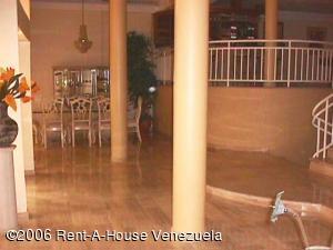 JUSMERI ESPINA Casa En Venta En Maracaibo - Cumbres de Maracaibo C&oacute;digo FLEX: 10-8641 No.3