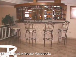 JUSMERI ESPINA Casa En Venta En Maracaibo - Cumbres de Maracaibo C&oacute;digo FLEX: 10-8641 No.6