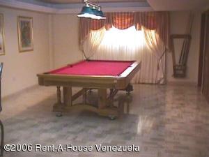 JUSMERI ESPINA Casa En Venta En Maracaibo - Cumbres de Maracaibo C&oacute;digo FLEX: 10-8641 No.8