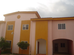 Townhouse / Venta / Maracaibo / Circunvalacion Dos / FLEXMLS-10-8676