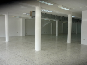 MASTER INTERNATIONAL Local Comercial en Alquiler en Intercomunal en Ciudad Ojeda Código: 10-8705 No.1