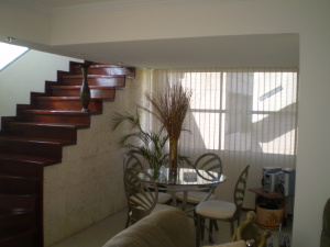 INMUEBLES KSAMAR C.A. Apartamento en Venta en Jorge Coll en Municipio Maneiro Pampatar Código: 10-8757 No.7
