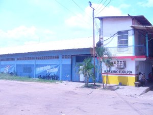 JUSMERI ESPINA Galpon - Deposito Venta Maracaibo El Caujaro FLEXMLS-10-8773