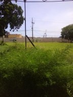JUSMERI ESPINA Terreno Comercial En Venta En Maracaibo - El Peru - San Francisco C&oacute;digo FLEX: 10-8815 No.4