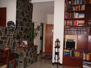 ARIADNA BOUQUETT MORENO Casa Venta Caracas Lomas de La Trinidad FLEXMLS-10-8843