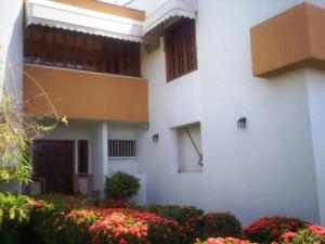 Venta - Casa En Barcelona - Nueva Barcelonaimage fachada RAH:10-9002