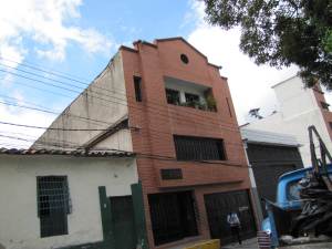 VANESSA GOMES Galpon - Deposito Venta Caracas Sarria FLEXMLS-11-106