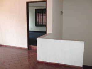 ERNESTO JIMENEZ Casa En Venta En Caracas - La Trinidad C&oacute;digo FLEX: 10-9290 No.5