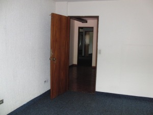 ERNESTO JIMENEZ Casa En Venta En Caracas - La Trinidad C&oacute;digo FLEX: 10-9290 No.6