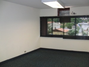ERNESTO JIMENEZ Casa En Venta En Caracas - La Trinidad C&oacute;digo FLEX: 10-9290 No.8
