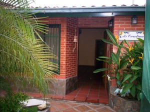GICELA MORA Casa En Venta En Guatire - El Castillejo C&oacute;digo FLEX: 10-9310 No.1