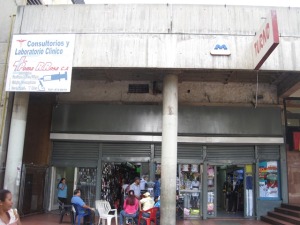 OSCAR ENRIQUE CASTRO RODRIGUEZ Local Comercial Venta Caracas Catia FLEXMLS-10-9448