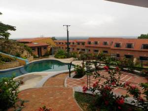 Townhouse / Venta / Tucacas / Tucacas / FLEXMLS-10-9767