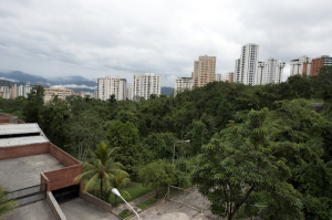LIGIA HENRIQUEZ Apartamento En Venta En Valencia - El Bosque C&oacute;digo FLEX: 10-9881 No.9