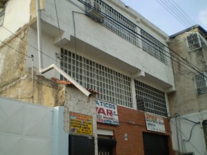 EILEEN CASTILLO Local Comercial Alquiler Maracay Santa Rosa FLEXMLS-10-10031