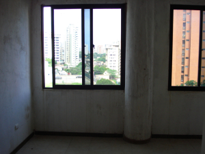 ISABEL BARRIOS Apartamento En Venta En Maracaibo - Avenida Bella Vista C&oacute;digo FLEX: 10-10121 No.4