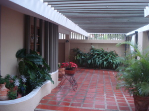 MASTER INTERNATIONAL Casa en Venta en Rosal Sur en Maracaibo Código: 11-22 No.1