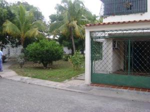 FRANQUICIA REGIONAL CENTRAL Casa en Venta en Parroquia Cabudare en Cabudare C&oacute;digo: 11-64 No.2