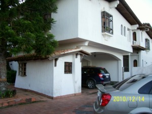 ARIADNA BOUQUETT MORENO Casa Venta Caracas La Lagunita Country Club FLEXMLS-11-51