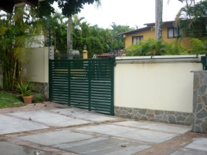 ARIADNA BOUQUETT MORENO Casa Venta Caracas La Lagunita Country Club FLEXMLS-11-108