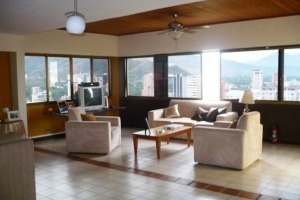 ROSAURA ISLA Apartamento En Venta En Valencia - Avenida Bolivar Norte C&oacute;digo FLEX: 11-187 No.4