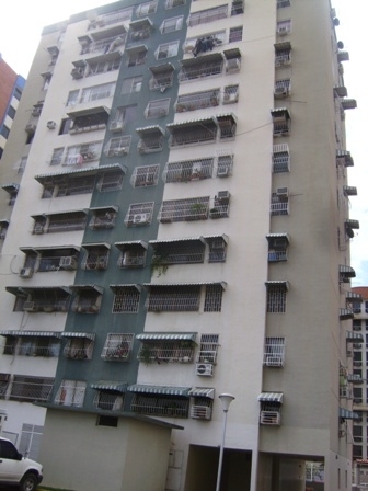 OSCAR ILLARRAMENDI Apartamento En Venta En Maracay - Base Aragua C&oacute;digo FLEX: 11-212 No.5