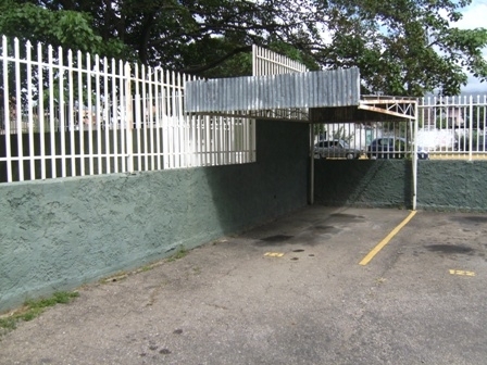 OSCAR ILLARRAMENDI Apartamento En Venta En Maracay - Base Aragua C&oacute;digo FLEX: 11-212 No.7