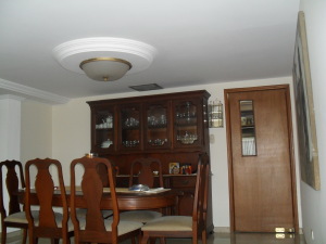 VICTOR ARTURO MORANTES Apartamento En Venta En Maracaibo - La Lago C&oacute;digo FLEX: 11-196 No.3